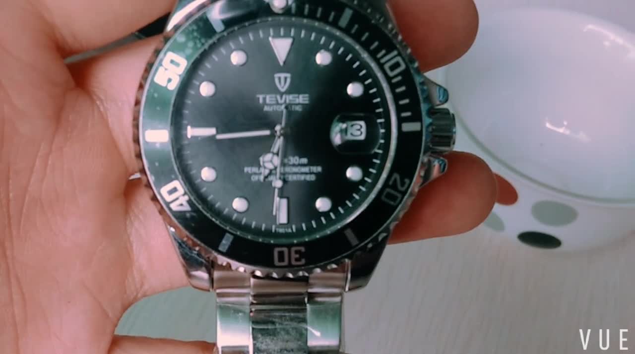 30 Meters Water Resistant Stainless Steel Diver Watch Sapphire Crystal