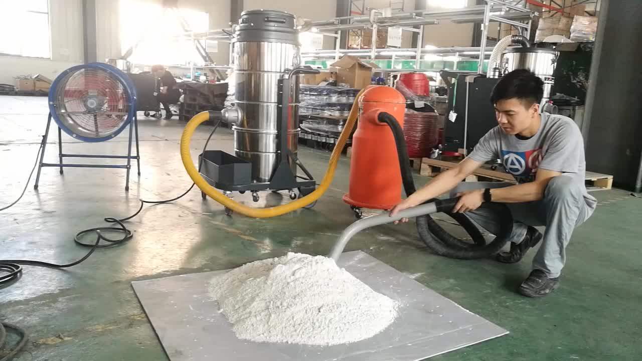 Single Phase Three Motors Industrial Cement Vacuum Cleaner For Wet And