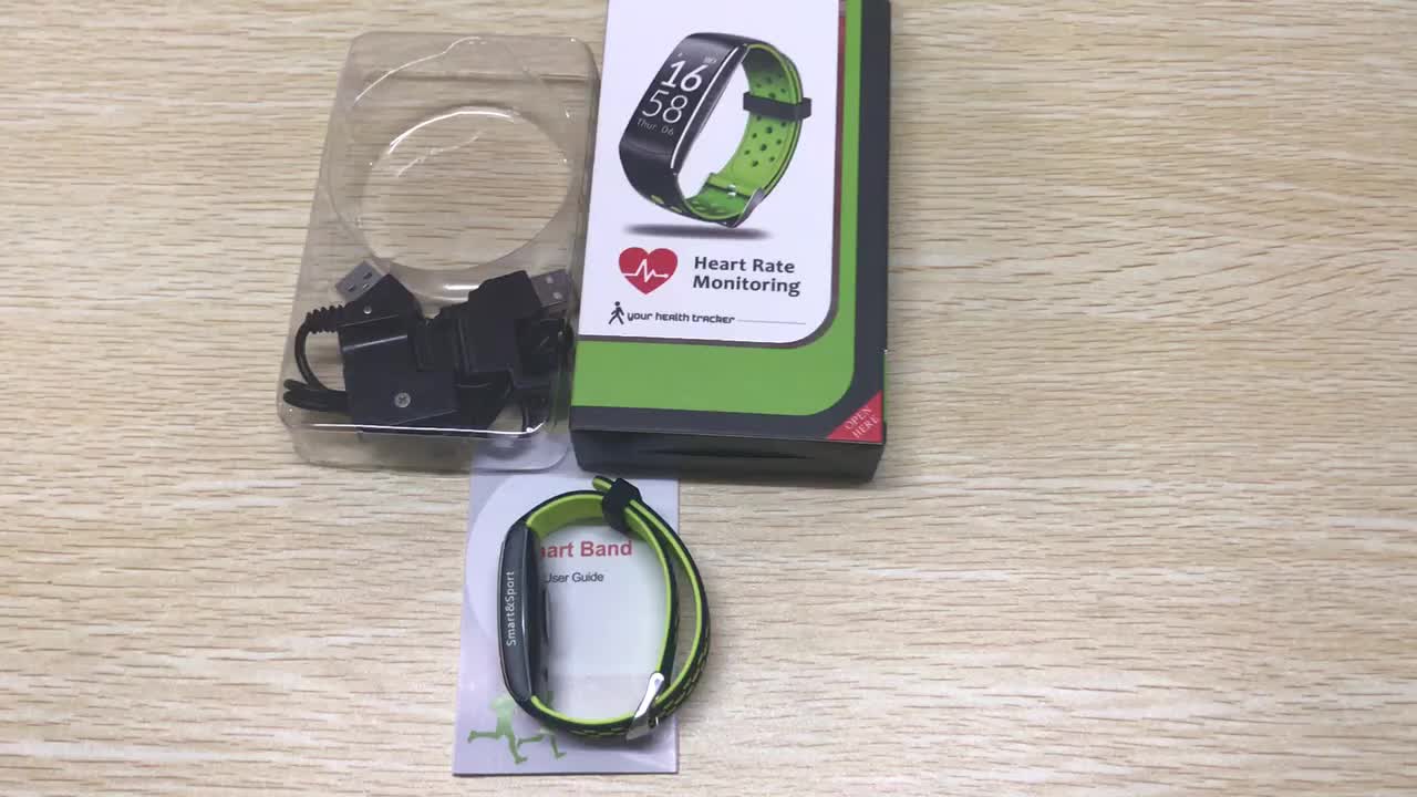 fitness tracker q8