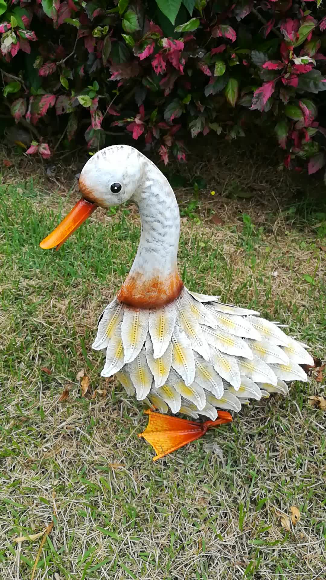 Outdoor Decoration Metal Garden Duck Ornaments Buy Garden Duck