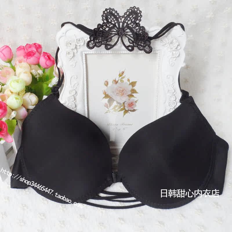 日系<em>少女</em>前扣美背<em>文胸</em> 性感聚拢花朵挂脖内衣