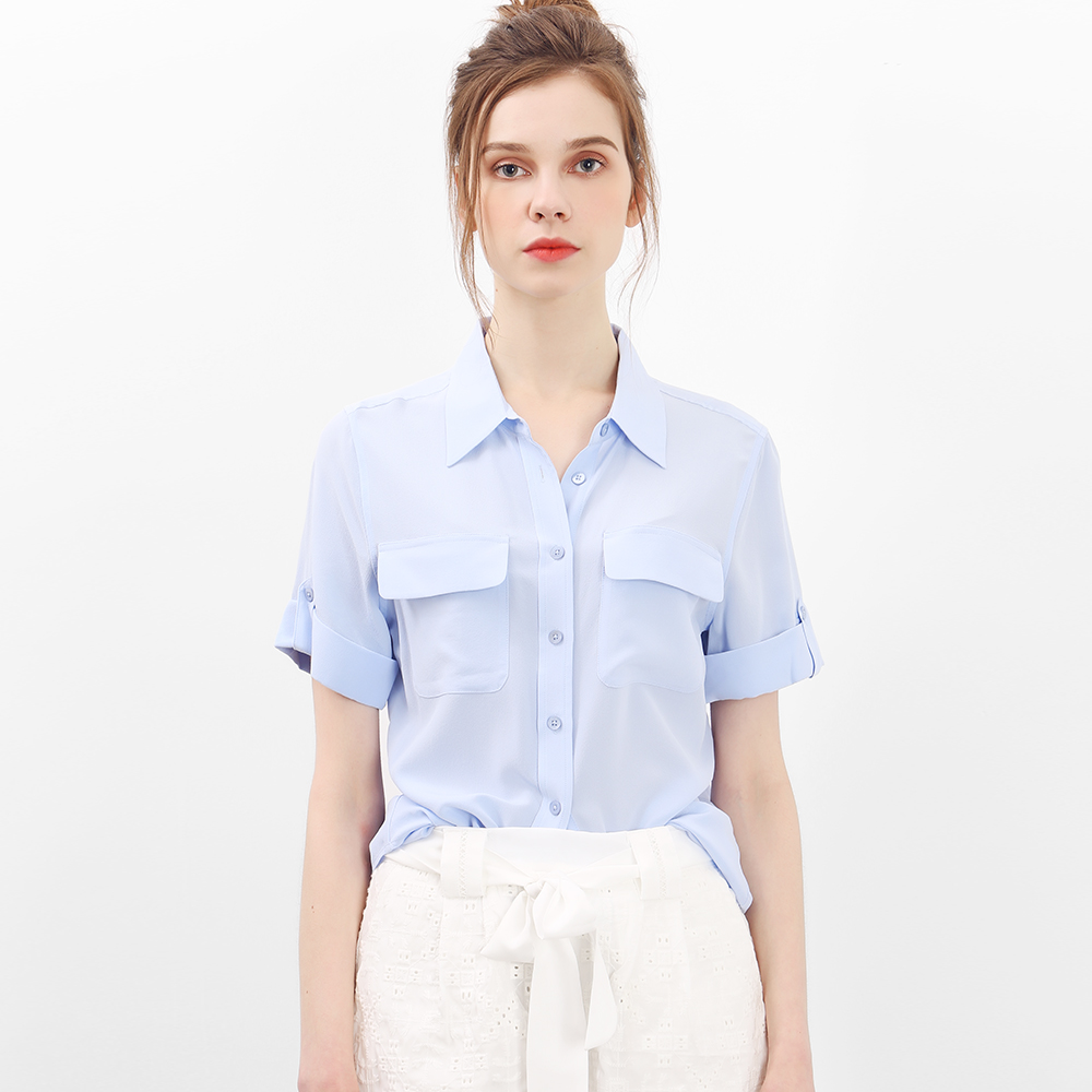 漫不经心的塞衣角,却能诠释出你的与众不同_喵