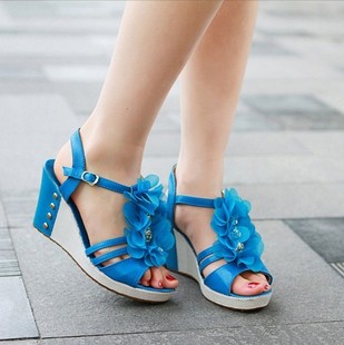  夏季新款韩版潮女鞋子高跟鞋厚底松糕坡跟花朵鱼嘴凉鞋包邮