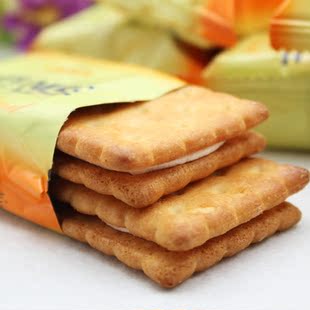 韩国进口饼干 可拉奥CROWN奶酪夹心酥饼干120g 芝士夹心饼干