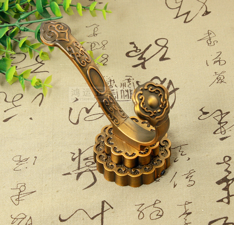 Yellow bronze Chinese style Coat hooks Clouds Ruyi modelling Coat hook To fake something antique Single hook classical wardrobe Shoe cabinet Hooksin the Decoration main material , Toiletries , Bathroom Hardware/Pendant , Hook/Clothes hook category - from Buy2taobao.com to provide professional Taobao agent buy service