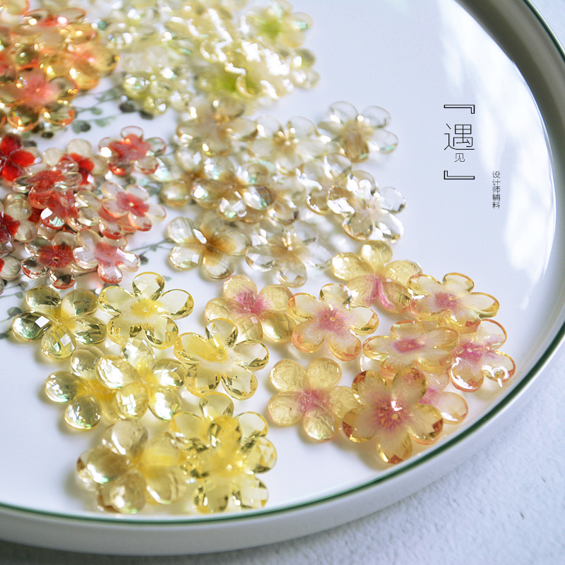 Resin Diamond Five flower Acrylic crystal Flower Hair accessories Material diy Hair accessories Patchin the Home Fabric , Sew DIY Material,Tools and finished products , Sew DIY Fitting/Accessories/Accessories , Bead/Diamond/Flowers and other accessories category - from Buy2taobao.com to provide professional Taobao agent buy service