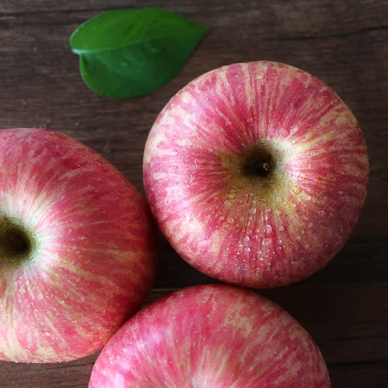 Fresh fruit Town Shandong Yantai Red Fuji Apple Qixia fresh fruit Apple 75 Path 12 A complete boxin the Aquatic meat/Fresh fruits and vegetables/Cooked , Fresh fruit , Apple category - from Buy2taobao.com to provide professional Taobao agent buy service