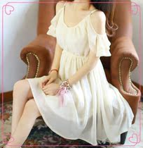 <em>吊带</em>裙<em>短</em>热销爆款|性感美女穿<em>吊带</em>短裙,碎花吊
