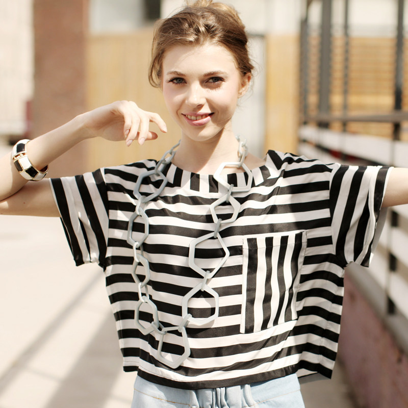 黑白条纹短袖雪纺T恤衫宽松女 横条纹韩版海军海魂衫