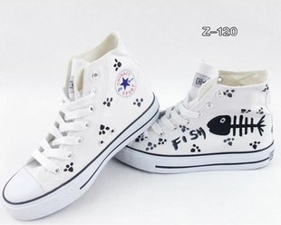  白色猫吃鱼系带中帮经典人气款手绘帆布鞋潮款男鞋手绘鞋可爱童鞋