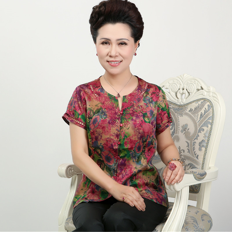 2017新款真絲香雲紗上衣女短袖镂空莨綢中老年媽媽裝真絲襯衫寬松在類目 女裝/女士精品, 中老年女裝中 - 來自Buy2taobao.com提供專業的淘寶代購服務