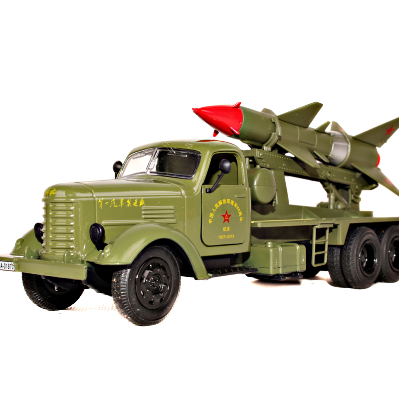 sh建军纪念解放导弹车1:32儿童玩具车军用导弹运输车声光开门