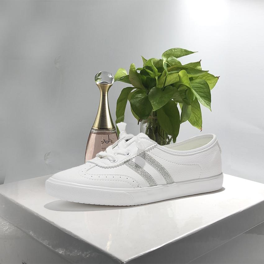 Hot air 2019 Spring new pattern lady Trend fashion Casual shoes Round White shoes skate shoes H14W9128in the Women's Shoes, Low shoes category - from Buy2taobao.com to provide professional Taobao agent buy service