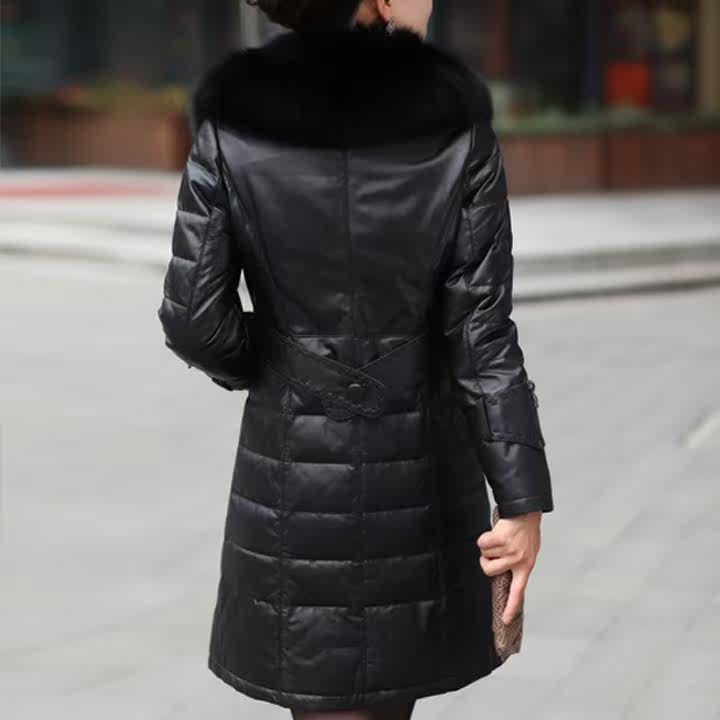 2013欧洲站<em>羽绒服</em>套装<em>女装</em>海宁皮衣女士<em>真皮</em>