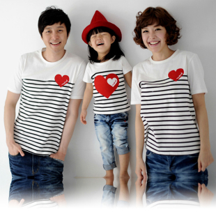  新款亲子装夏装全家装韩版母女装爱心家庭装短袖条纹大码T恤