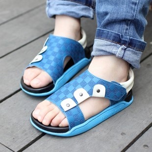  童鞋夏季新款韩版男童凉鞋儿童宝宝凉鞋中大童露趾皮凉鞋学生