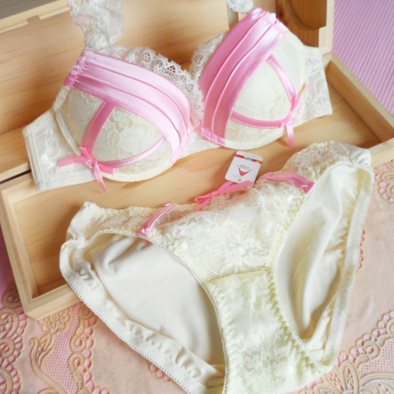 包邮 小女生<em>内衣</em>聚拢<em>文胸</em>内裤套装高中<em>学生</em>ab