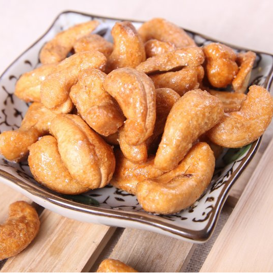 Charcoal Salted Cashews 200g Bagged Special purchases for the Spring Festival nut Roasting leisure time foodin the Snacks/Nuts/Specialty , Hickory/Nuts/Roasting , Cashew category - from Buy2taobao.com to provide professional Taobao agent buy service