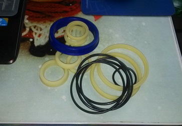 Guangzhou Baide JCDecaux Poster Lift oil seal automobile elevator repair parts Cylinder sealsin the Car/Articles/Fitting/Refit , Auto Beauty/Maintenance/Service , Auto Repair/Tool , Car Lifts category - from Buy2taobao.com to provide professional Taobao agent buy service