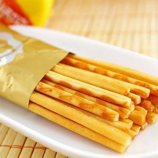  韩国进口零食特产 海太烤土豆条饼干27g 碳烤薯条 休闲食品小吃