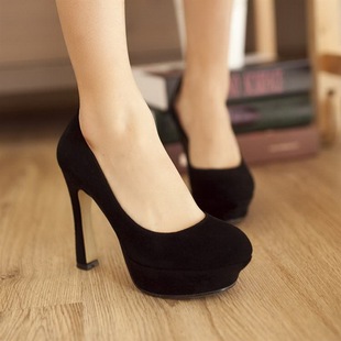  特价包邮贝蒂佩琪春款羊皮防水台高跟婚鞋OL真皮粗高跟单鞋女