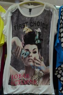  云尚秀夏装棉雪纺蕾丝拼接字母个性美女装宽松显瘦短袖T恤378