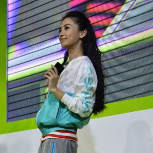 2013新款 连帽<em>开衫</em> adidas阿迪达斯<em>女外套卫衣</em>