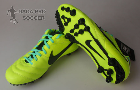 гетры Adidas v13237 2012 гетры Adidas v13237 2012