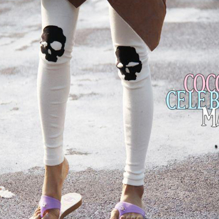 AWUNA A witch that Korean Edition personality Women's wear spring and autumn Best Sellers Skull knee Elastic force Self cultivation Leggingsin the Women's clothing/Boutique , Pants , Leggings category - from Buy2taobao.com to provide professional Taobao agent buy service