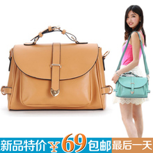 Eloxatin child 2013 new Korean version of the influx College Wind retro elegant shoulder bag diagonal female bag packet poor