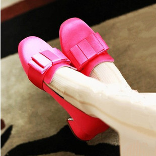  菁菁秀 春季真皮女鞋 绸缎面圆头粗跟单鞋 亮片底 蝴蝶结婚鞋