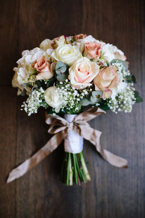 Jasmine garden flower Pink white Wedding photos flower Beijing cityin the Flower delivery/Flowers simulation/Plants gardening , Wedding flower arrangement , Bride holding flowers category - from Buy2taobao.com to provide professional Taobao agent buy service