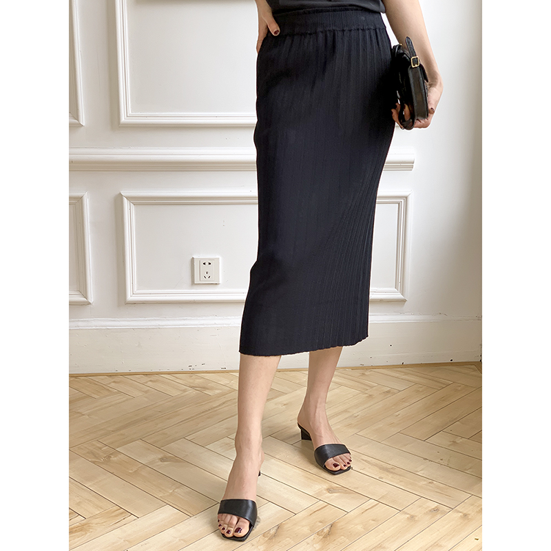 YUMISOME Recommend high-grade Borneol knitting Half skirt Mid length version Vertical stripe black skirtin the Women's clothing/Boutique , Skirts category - from Buy2taobao.com to provide professional Taobao agent buy service