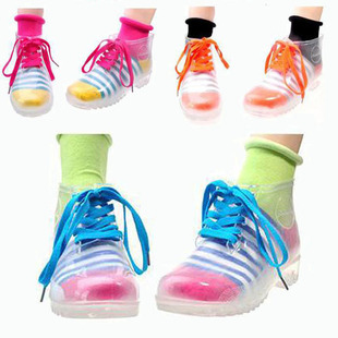  风靡日韩时尚女鞋 短筒女士透明雨鞋雨靴 学生防滑水鞋
