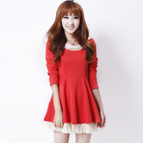 珍珠圆领修身泡泡袖...