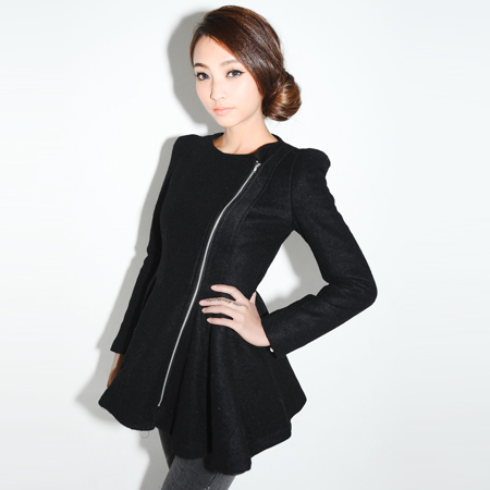 复古斜拉链裙摆收腰...