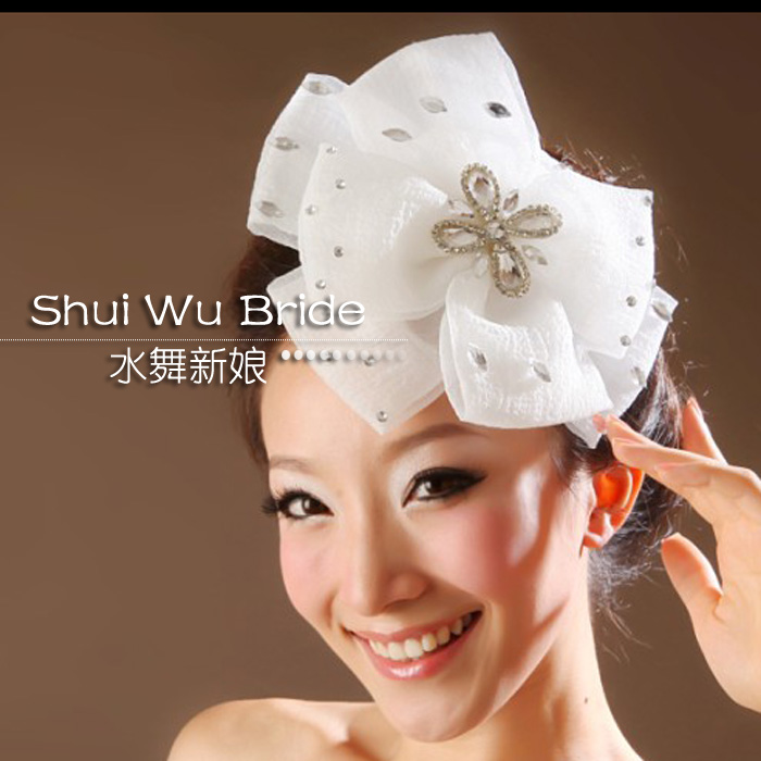 钻石缘结婚季 水钻花朵新娘头花韩式新娘头花礼帽 婚纱发饰品 水舞新款 钻石缘结婚季 水钻花朵新娘头花韩式新娘头花礼帽 婚纱发饰品 水舞新款
