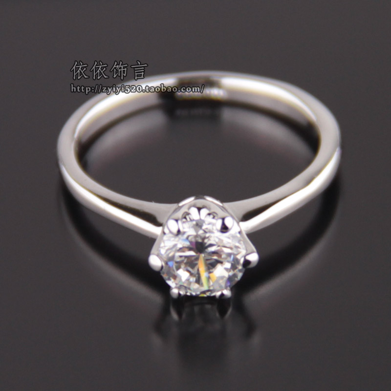 新款饰品 结婚戒指女结婚季 六爪皇冠戒子 一克拉八心八箭锆石钻戒 指环 新款饰品 结婚戒指女结婚季 六爪皇冠戒子 一克拉八心八箭锆石钻戒 指环
