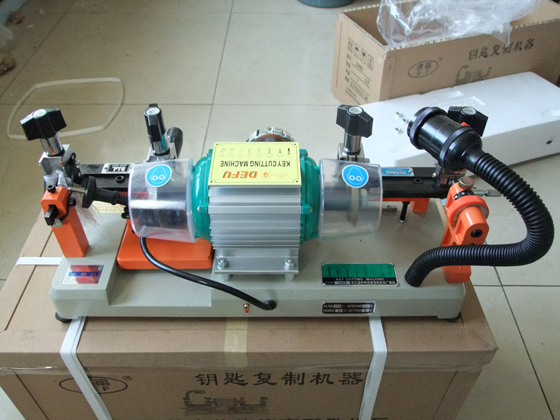 德富钥匙复制机配钥匙机 双头238BSA(带微调)在类目 基础建材, 家用五金, 其他五金件, 锁具配件中 - 来自Buy2taobao.com提供专业的淘宝代购服务