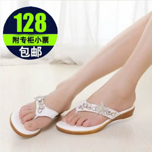  专柜正品代购夏新款凉鞋女水钻真皮凉拖鞋平跟羊皮人字拖包邮