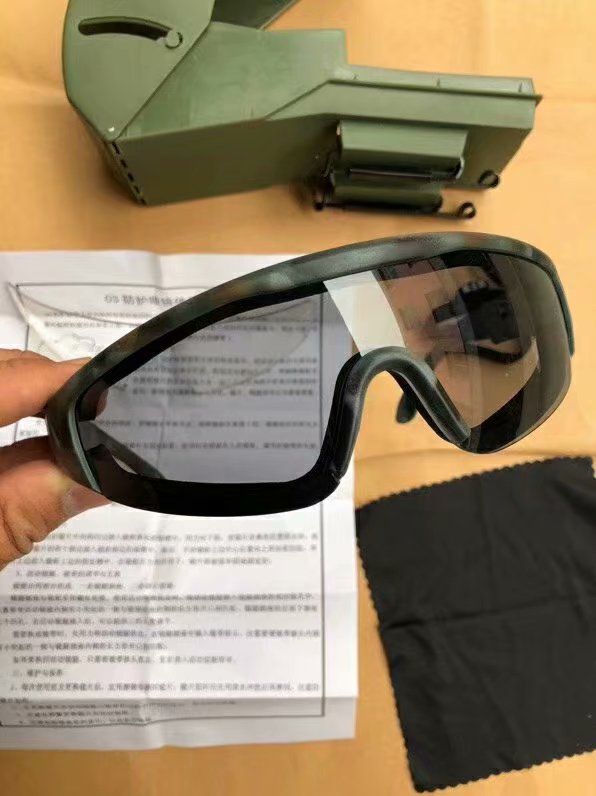 正品庫存全新03式風鏡、騎車風鏡、雙鏡片風鏡在類目 自行車/騎行裝備/零配件, 騎行服飾/騎行裝備, 騎行眼鏡/風鏡中 - 來自Buy2taobao.com提供專業的淘寶代購服務