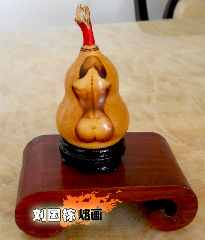 刘国栋<em>烙画</em>原创经典定做图案样品<em>美女</em>背影图案