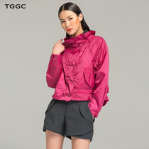 TGGC 2013春装新款女装 后背立体膨胀抽褶领口尼龙夹克外套S11535
