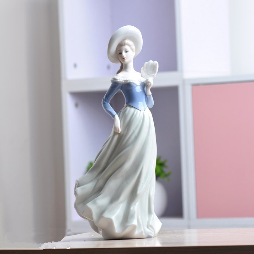 现代陶瓷工艺品 时尚家居饰品摆设 欧式西洋女 装饰摆件 扇子美女 现代陶瓷工艺品 时尚家居饰品摆设 欧式西洋女 装饰摆件 扇子美女