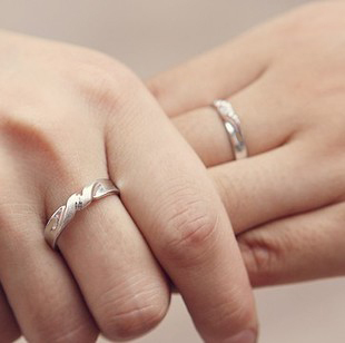  一对包邮 S925纯银情侣戒指女戒指男戒钻戒婚戒创意银戒指对戒