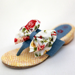  童鞋 夏季新款女童透气人字拖鞋 儿童休闲凉鞋 女童牛仔拖鞋