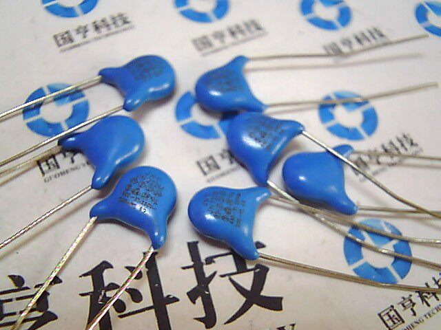 Y电容 222M 250V