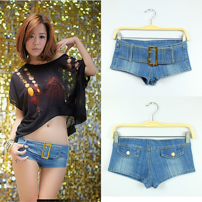 <em>女生</em>超<em>短裤 : 女生</em>超短裤图片及搭配,女生超短裤