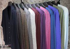 Свитер мужской Оригинальный завод выпустил тонкий,