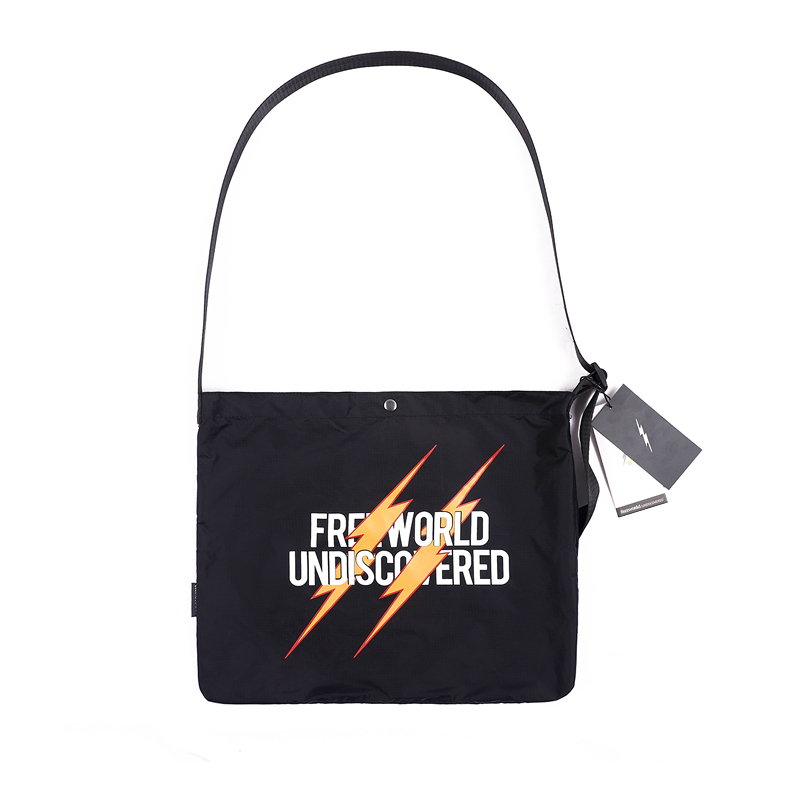 FREEWORLD One shoulder nylon canvas Inclined shoulder bag Lightning printing waterproof Sports bag capacity student men and womenin the Leather/Lady bags/Men's bag, Men's bags category - from Buy2taobao.com to provide professional Taobao agent buy service